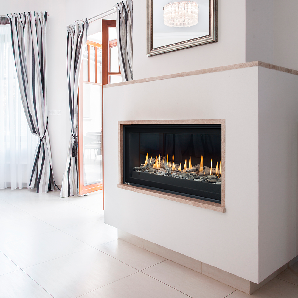 Montigo Phenom 52 Basic Direct-Vent Gas Fireplace - PL52D