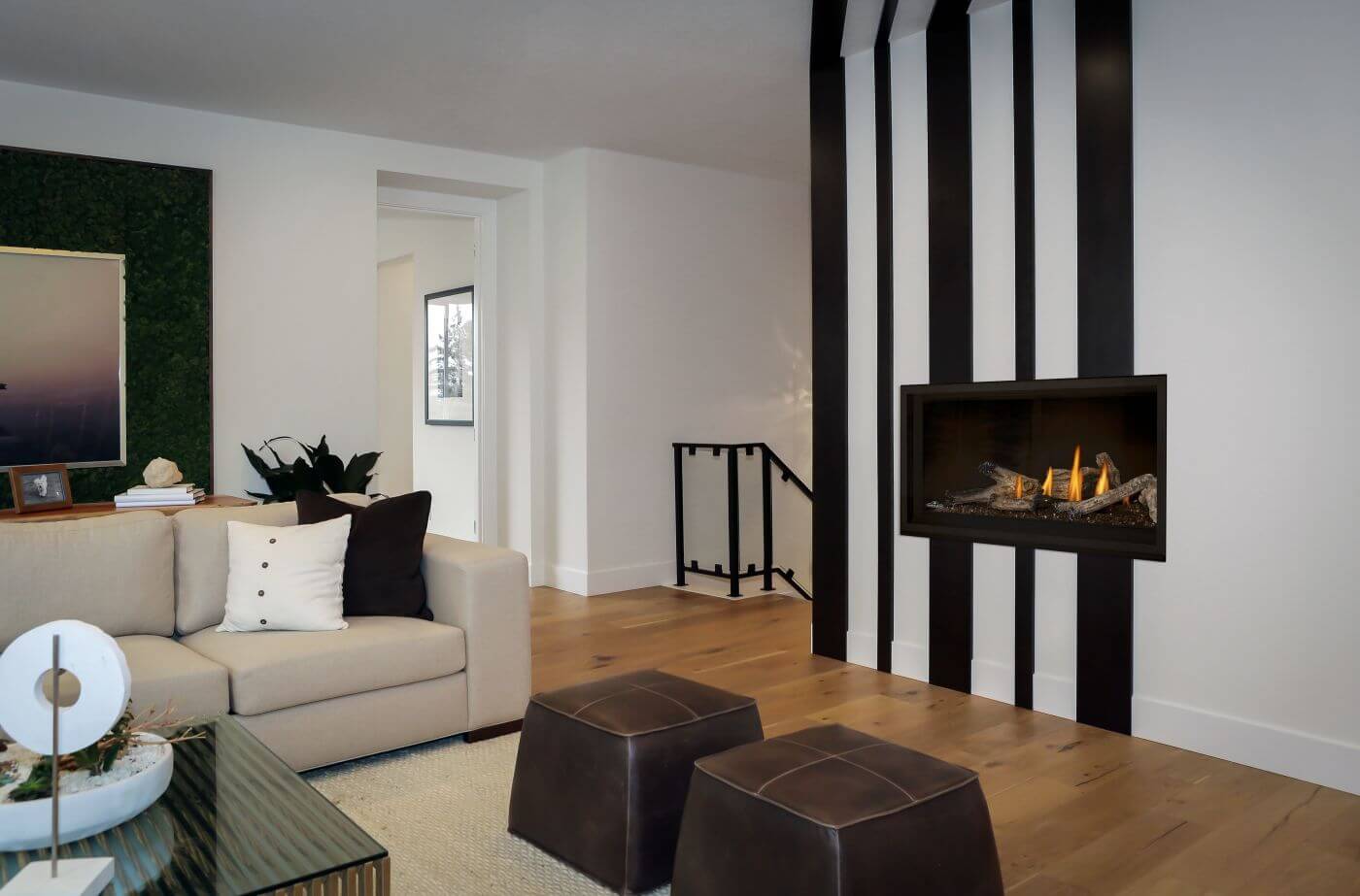 Gallery Image 1 - Ascent Linear Premium 42