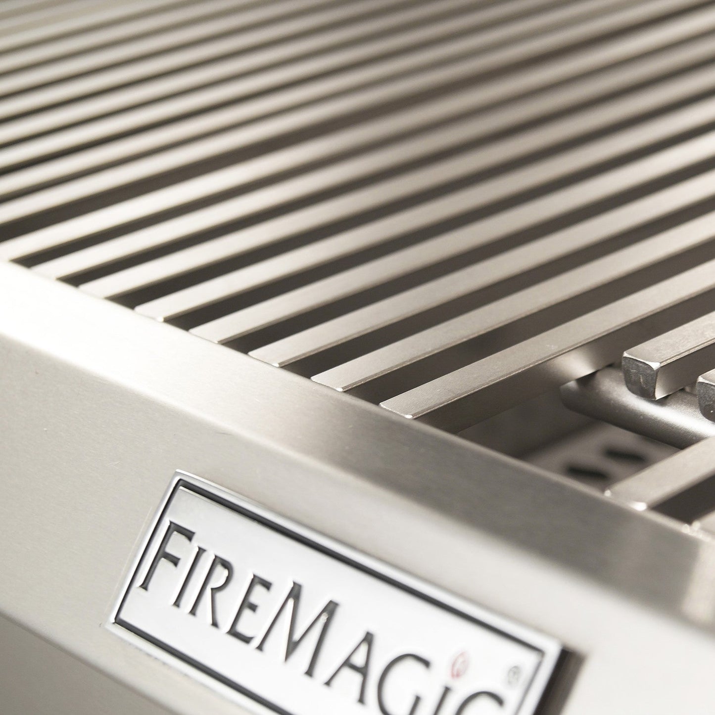 Firemagic 48 Inch Echelon Series Built-In Grill with Digital Thermometer - E1060i-9E1N